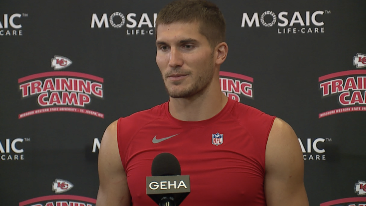 Chiefs WR Justin Watson shines in preseason opener Chiefs WR Justin Watson shines in preseason opener